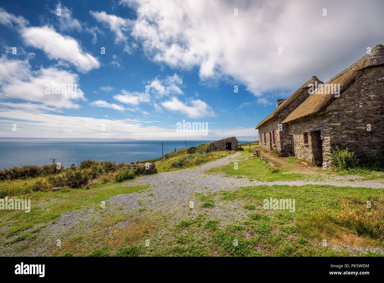 Slea Head Hungersnot Cottages in Irland Stockfoto