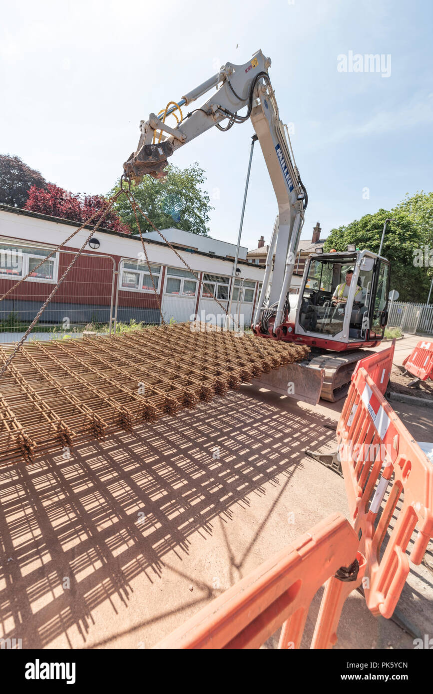 Vorbereiten des Standorts an velindre Krankenhaus Cardiff für die Neue maggies Leben Unterstützung für Opfer von Krebs und ihre Familien Stockfoto