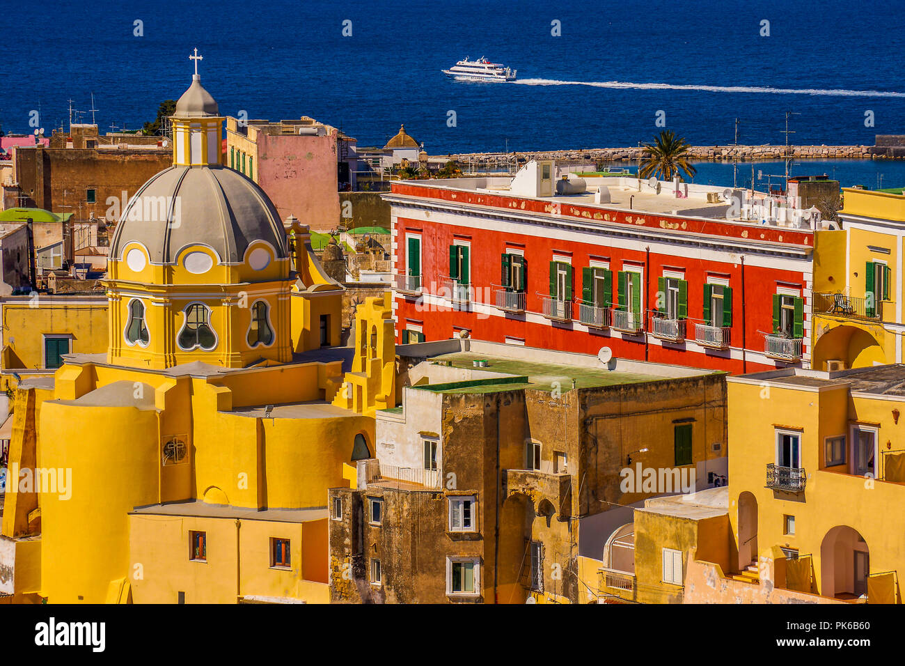 Italien Kampanien Golf von Neapel Insel Procida La Corricella Kirche Santa Maria delle Grazie Stockfoto