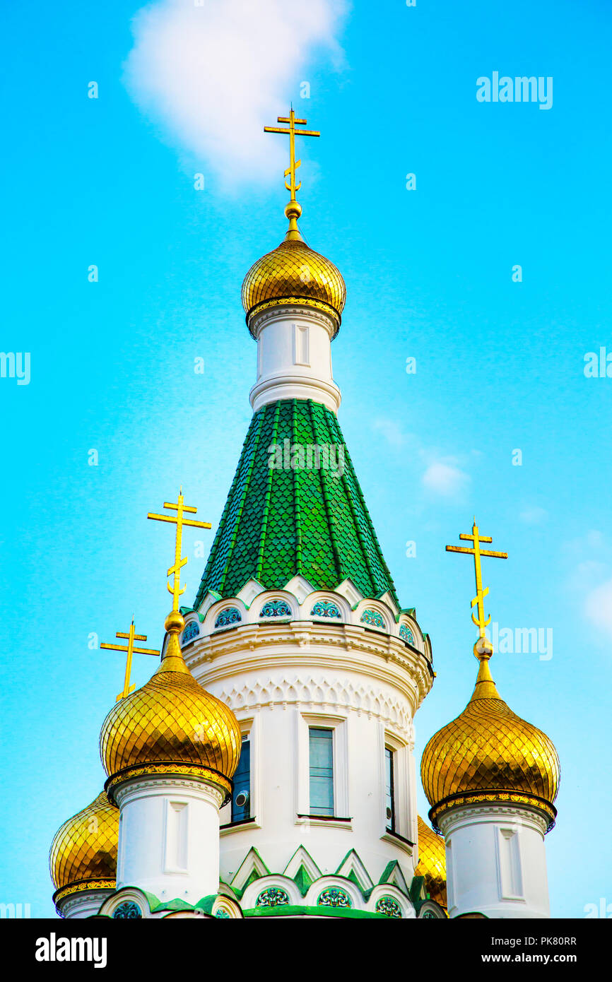 Kuppeln der Russischen St. Nikolaus Kirche in Sofia, Hauptstadt von Bulgarien Stockfoto