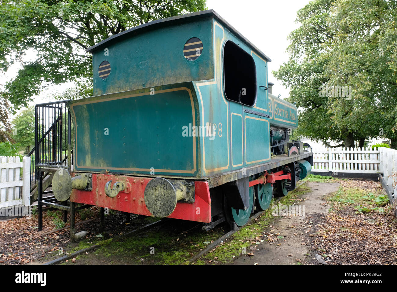 Die ehemalige NZB Lokomotive, die 1175 Dardanellen nun im Polkemmet Country Park, in der Nähe von Whitburn, West Lothian. Stockfoto