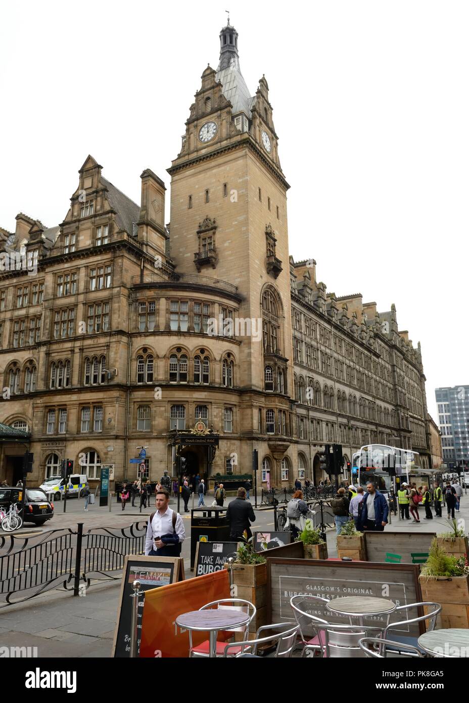 Die äußere Architektur von Glasgow Central Hotel auf der Hope Street, Glasgow, Schottland, Großbritannien Stockfoto