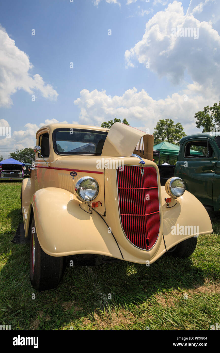 1935 Ford 1/2 Tonner Stockfoto