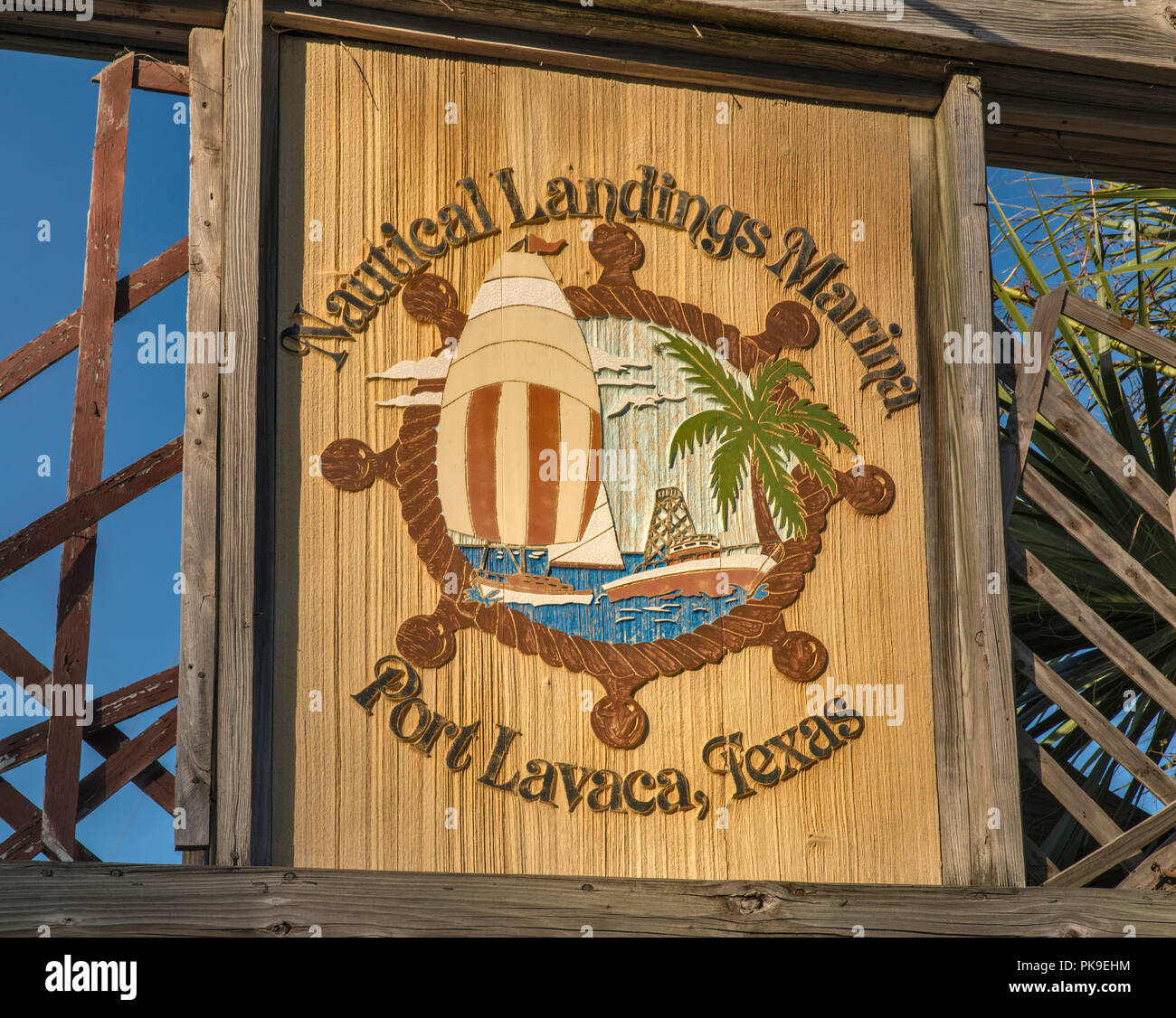 Name Zeichen an nautischen Anlandungen Marina in Port Lavaca, Golfküste, Texas, USA Stockfoto