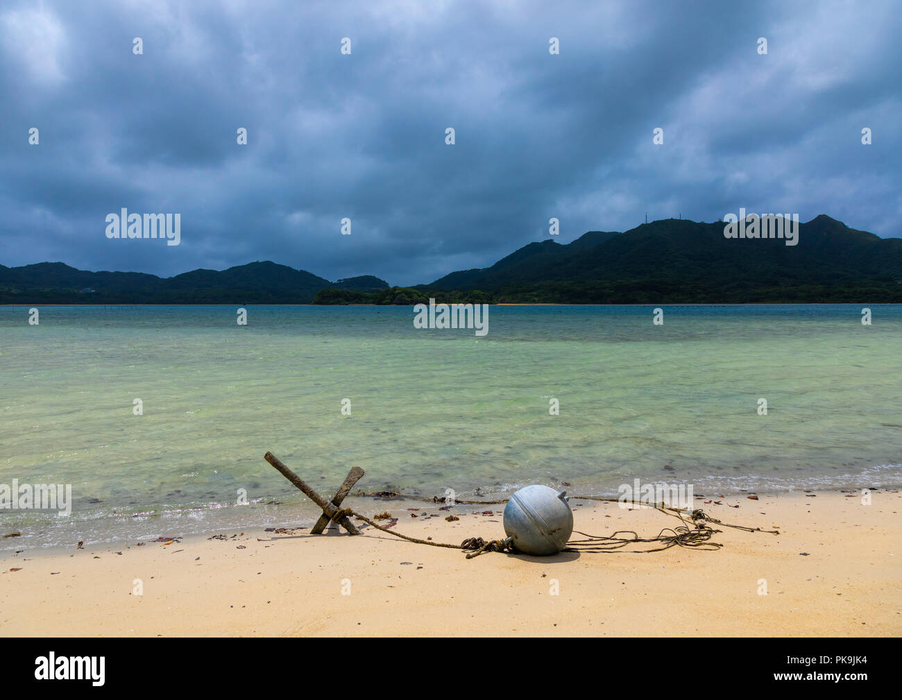 Anker auf Kabira bay innere Strand, yaeyama Inseln, Ishigaki-jima, Japan Stockfoto