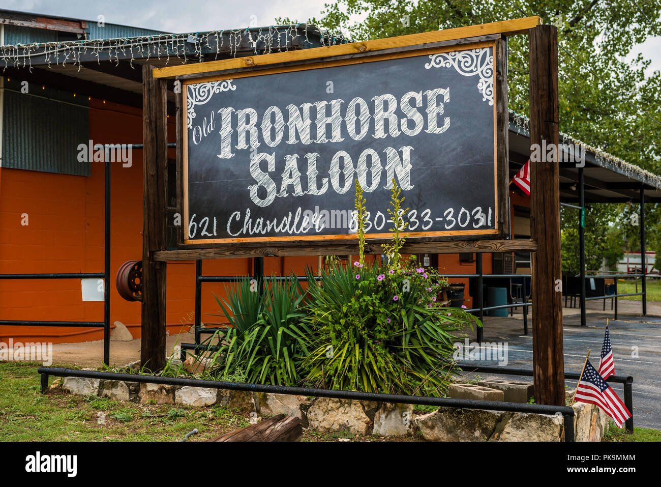 Texas Bar in Blanco, Ironhorse Limousine Stockfoto