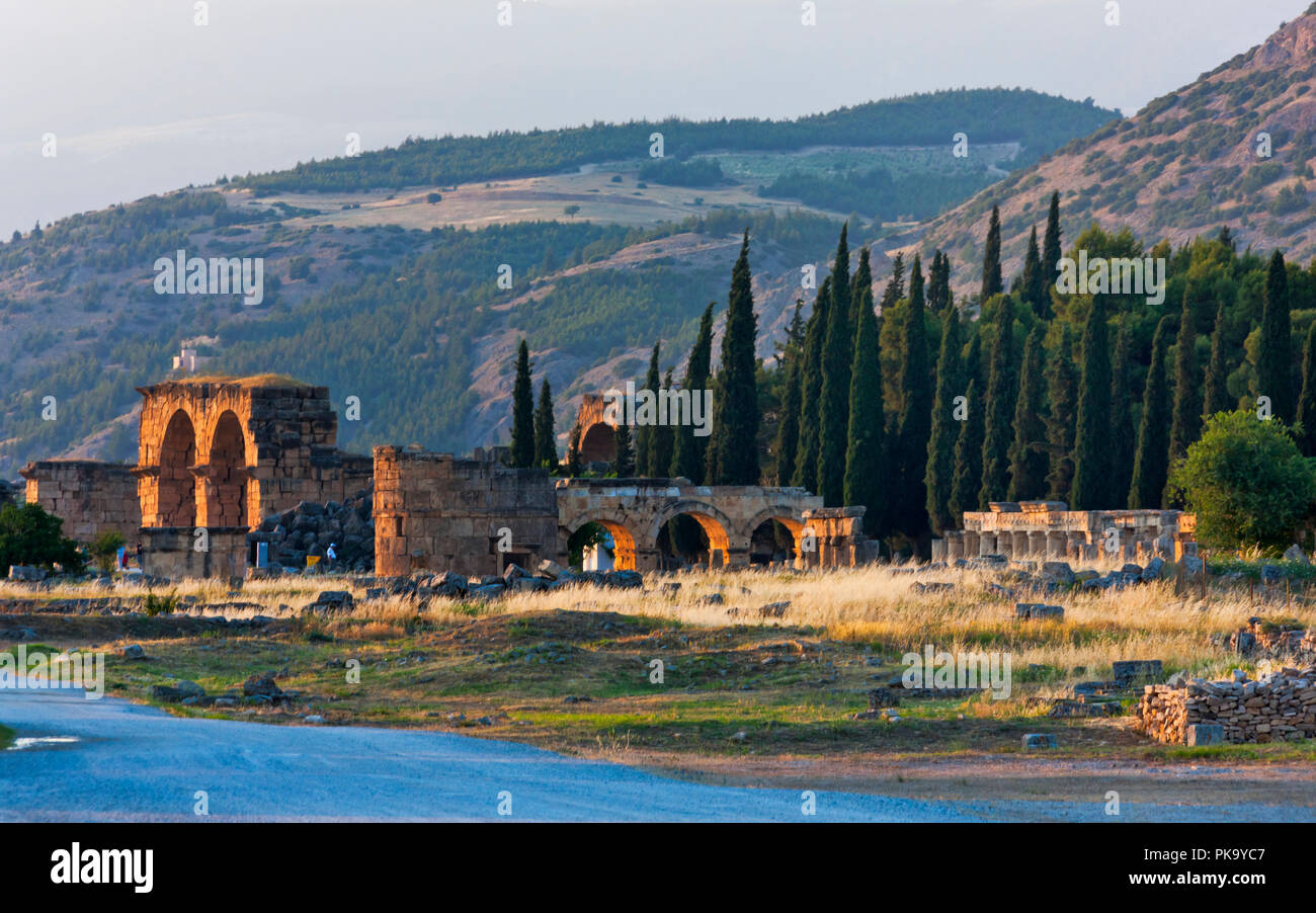 Ruinen von Pamukkale, Türkei (UNESCO Weltkulturerbe) Stockfoto