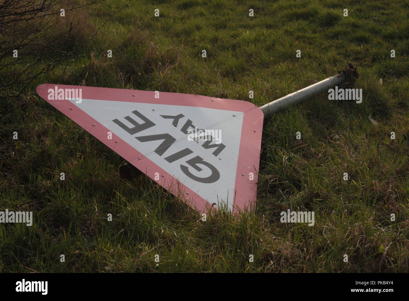 Gefallenen Schild Stockfoto