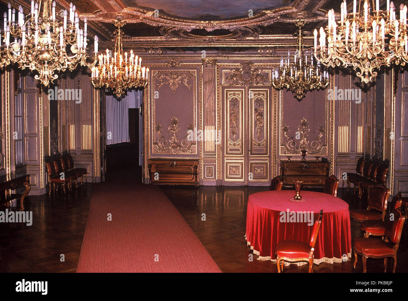 Schloss Sigmaringen - Burg Hohenzollern, Deutschland 1987. Schloss Sigmaringen - Burg Hohenzollern, Deutschland 1987. Stockfoto