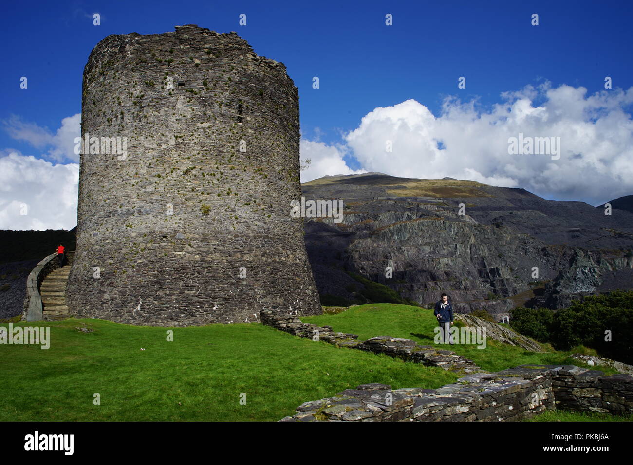 Dolbadarn Schloss, in der Nähe von Llanberis und Padarn See. Bild, Oktober 2016. Stockfoto