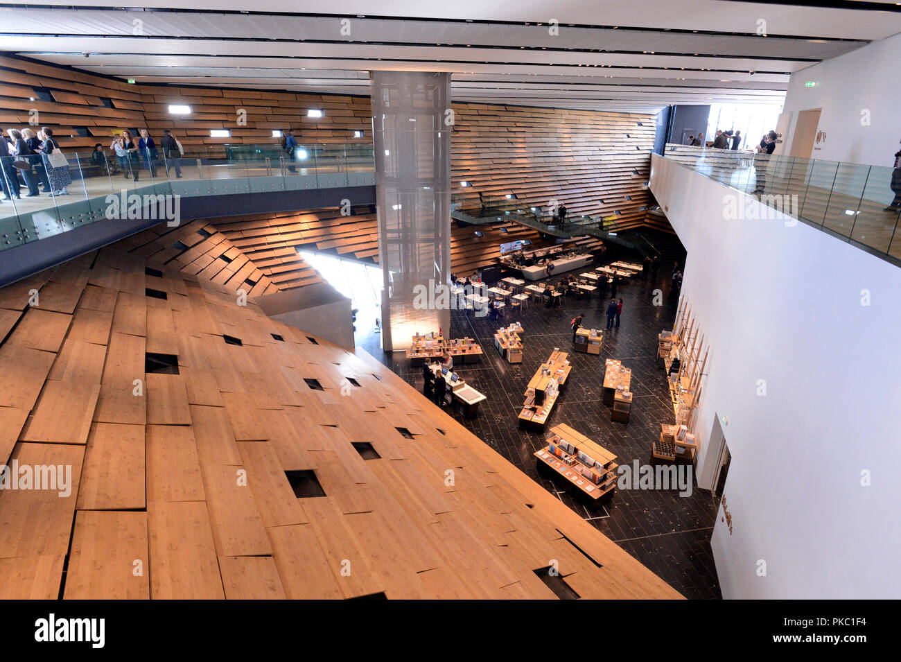 Dundee, Schottland, Vereinigtes Königreich, 12, September, 2018. Der Innenraum des neuen V&A Dundee Museum ist zum ersten Mal an einer Presse Vorschau Veranstaltung vor der Eröffnung am Samstag, 15. September 2018 ergeben. © Ken Jack/Alamy leben Nachrichten Stockfoto