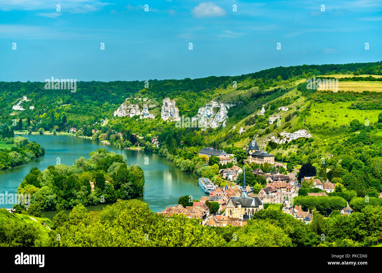 Les Andelys Gemeinde an den Ufern der Seine in Frankreich Stockfoto