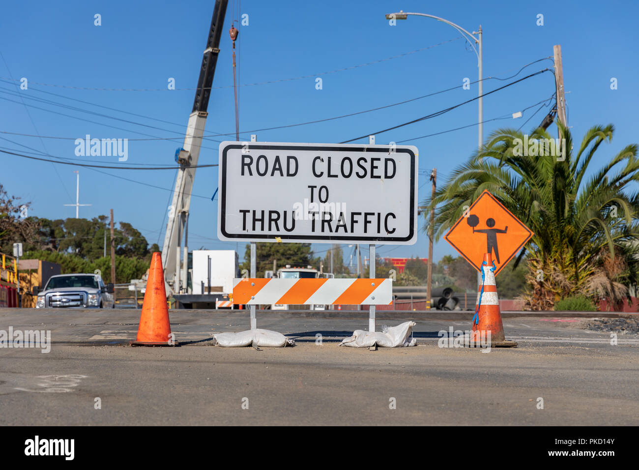 Straße geschlossen durch Verkehr, Schild; Santa Clara County, Kalifornien, USA Stockfoto
