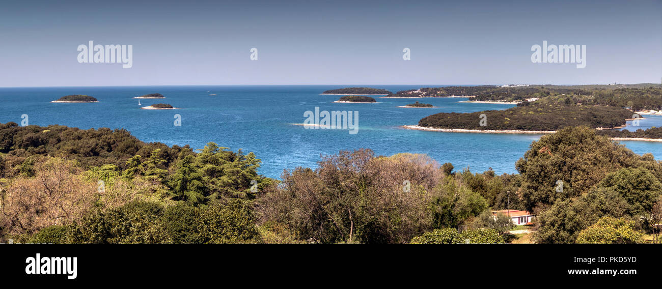 Istrien (Istra), Kroatien - Seascape von der Küstenstadt Vrsar gesehen Stockfoto