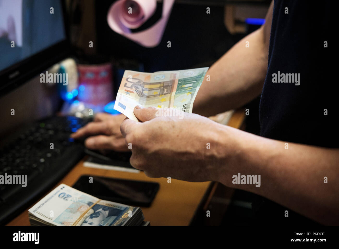 Ändern Urlaub Geld-exchange Bureau, Euro ändern Stockfoto