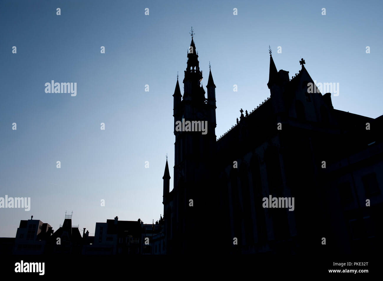 Das Rathaus von Lokeren (Belgien, 02/04/2009) Stockfoto