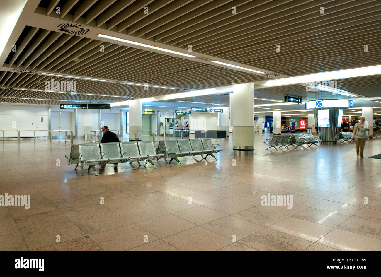 Ein völlig verlassenen Flughafen Brüssel. Aufgrund einer Wolke mit vulkanischer Asche vom errupting Vulkan in Island, der gesamte Flugverkehr bleibt verboten Stockfoto