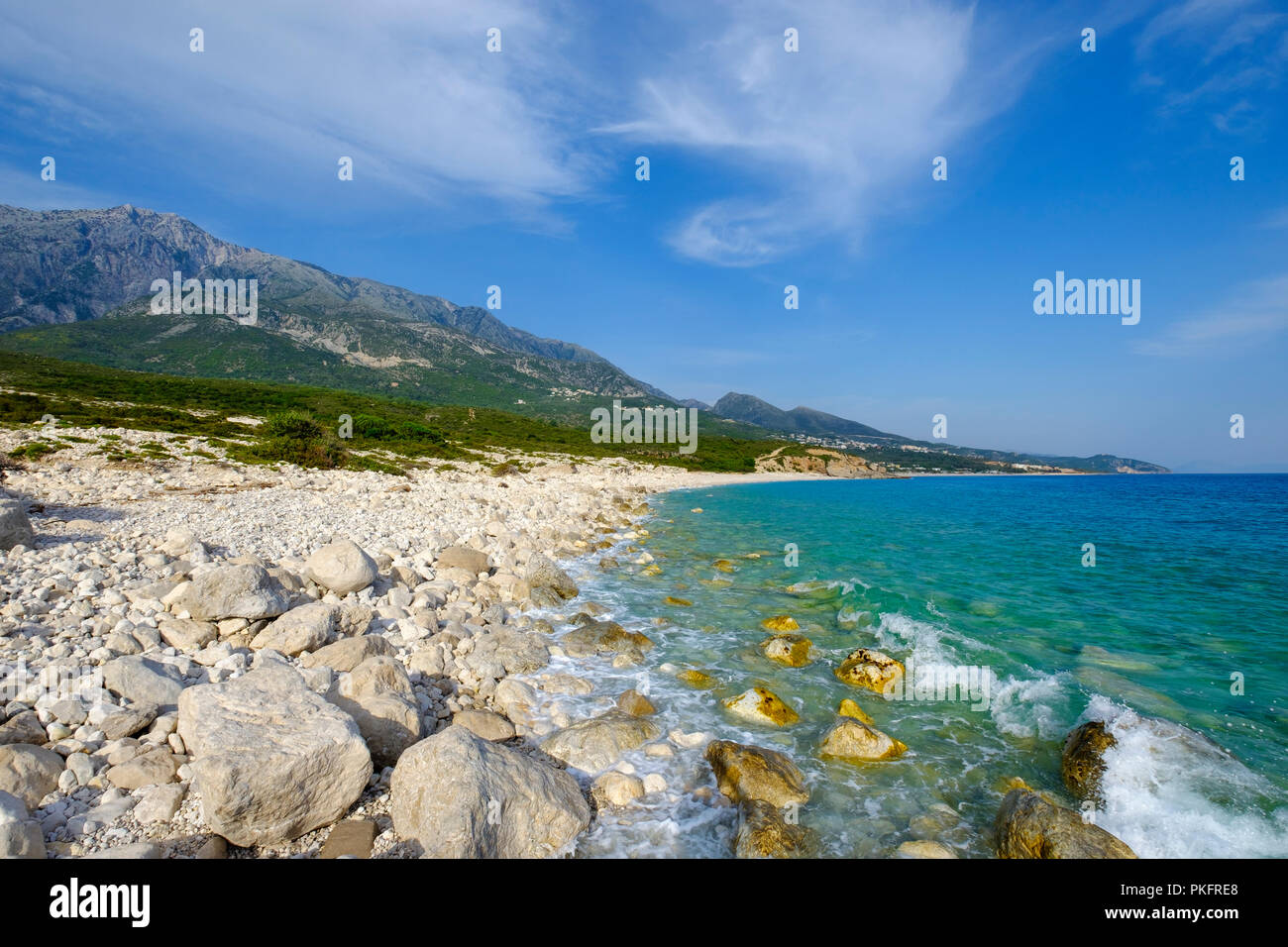 Strand von Dhërmi, Palasa, in der Nähe der albanischen Riviera, Ionisches Meer, qark Vlora, Albanien Stockfoto
