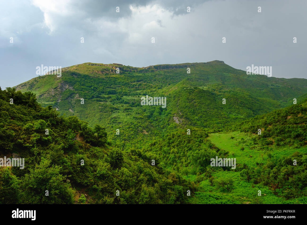 Berg mit der antiken Stadt Amantia, qark Vlora, Albanien Stockfoto