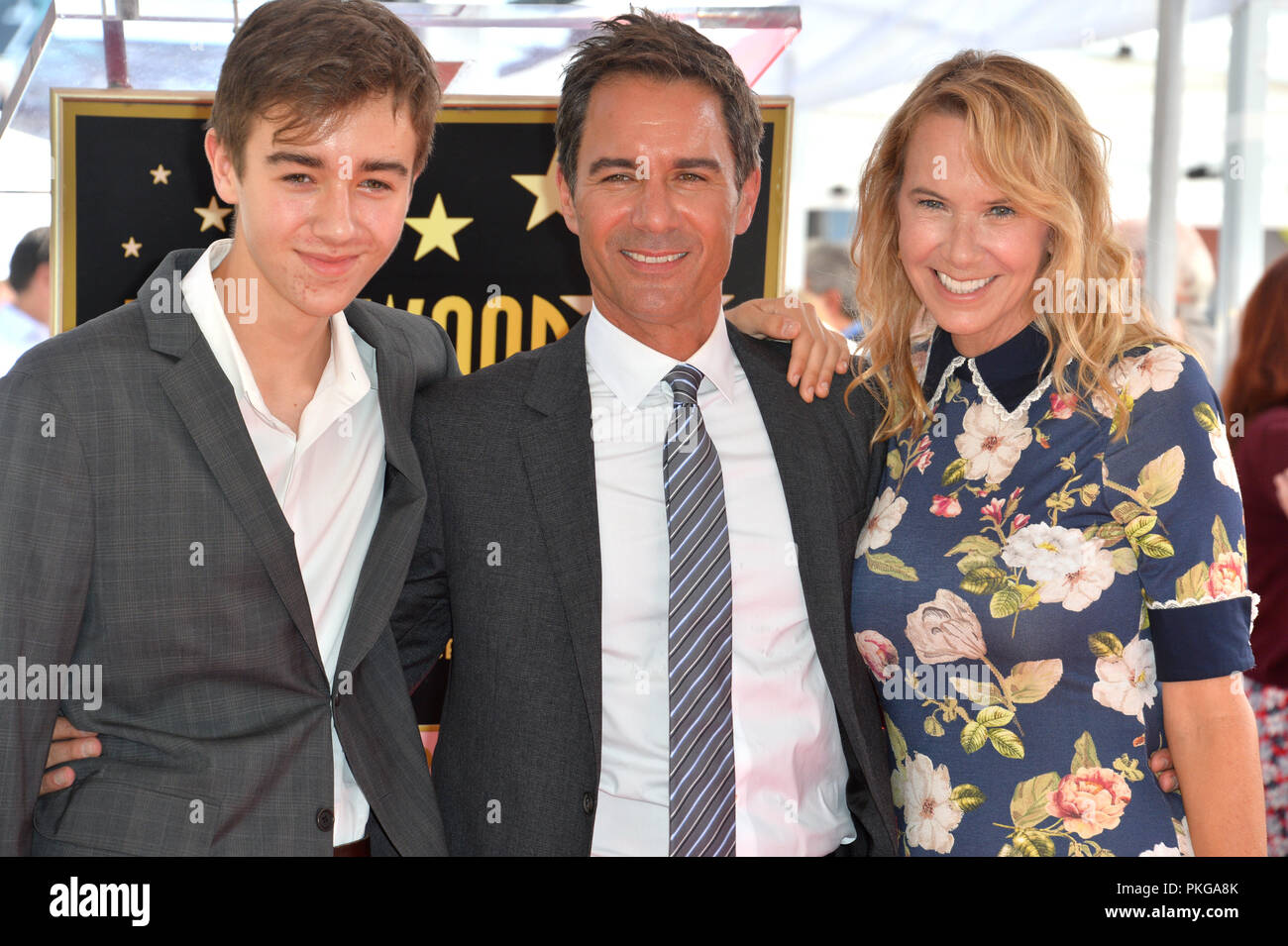 Los Angeles, USA. September 13, 2018: Eric McCormack, Finnigan McCormack & Janet Holden auf dem Hollywood Walk of Fame Star Zeremonie zu Ehren' & Grace' Stern Eric McCormack. Credit: Sarah Stewart/Alamy leben Nachrichten Stockfoto