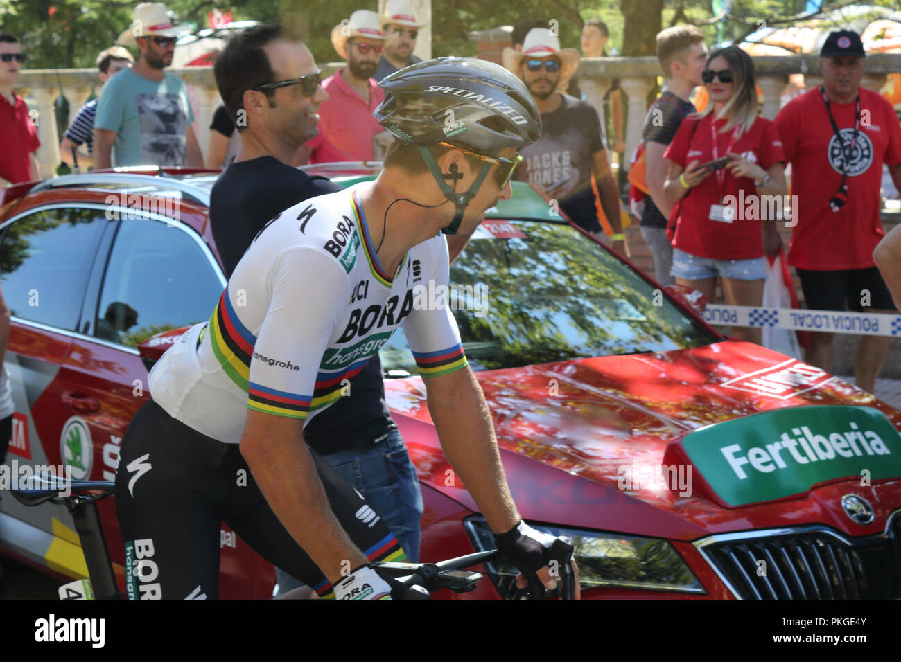 Ejea de los Caballeros, Spanien. 13 Sep, 2018. Peter Sagan nähert sich zu Beginn der Vuelta de Espana, Stufe 18. Isacco Coccato/Alamy leben Nachrichten Stockfoto