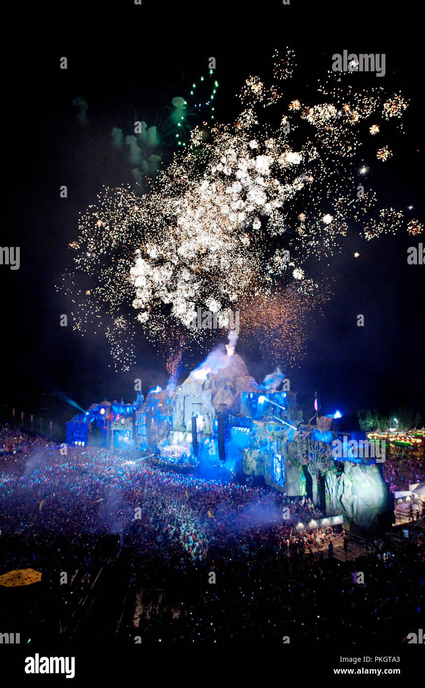 Ambiente Impressionen von der dritten und letzten Tag der 9. Auflage des Festivals im tomorrowland Boom (Belgien, 28/07/2013) Stockfoto