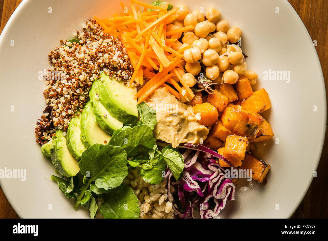 Vegetarische Salat, können Sie Fleisch oder Garnelen und Meeresfrüchte.  Arpi Pap Studio Fotografie Stockfotografie - Alamy
