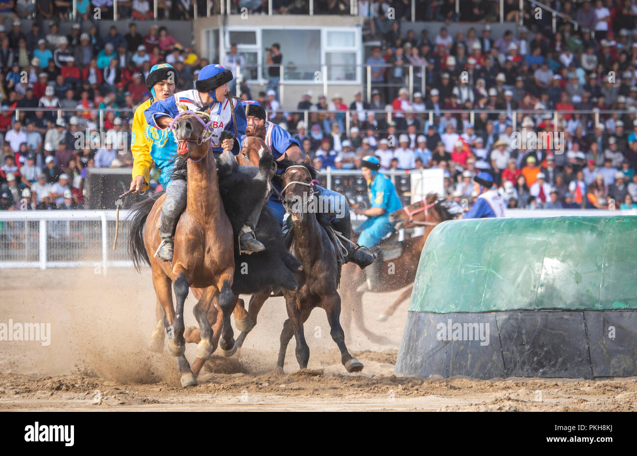 See Issyk-Kul, Kurgyzstan, 7. September 2018: Spiel des Kok - boru Stockfoto