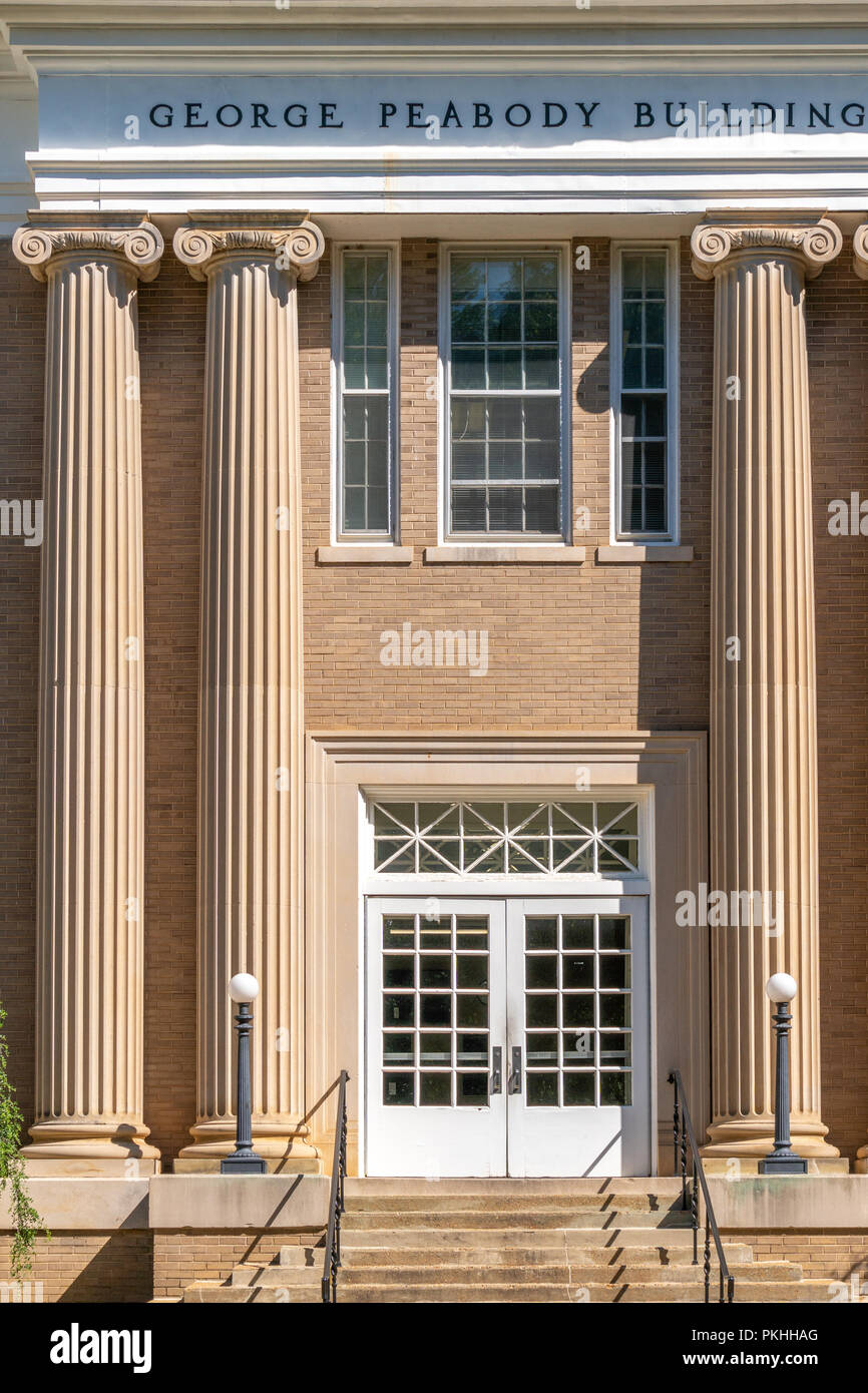 OXFORD, MS/USA - Juni 7, 2018: George Peabody Gebäude auf dem Campus der Universität von Mississippi. Stockfoto