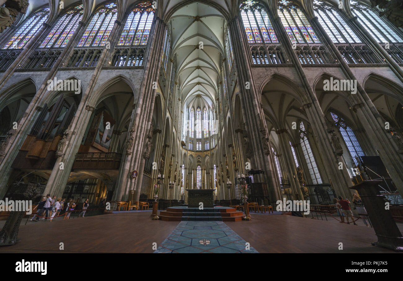 Der Kolner Dom Ist Eine Gotische Katholische Tempel Begann Im