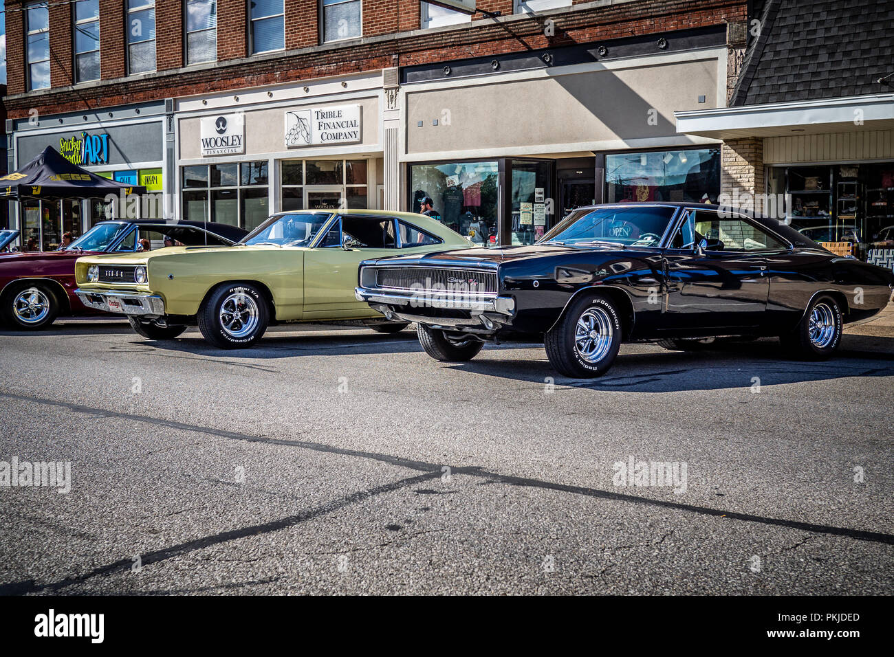 Eville Shindig 2018 Auto Show in Evansville, Indiana. Mit vielen klassischen restaurierte Fahrzeuge zusammen mit Custom Street und Ratte Stangen. Stockfoto