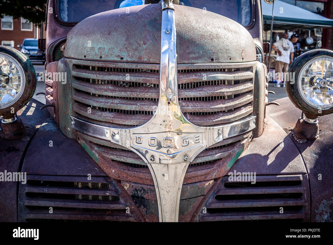 Eville Shindig 2018 Auto Show in Evansville, Indiana. Mit vielen klassischen restaurierte Fahrzeuge zusammen mit Custom Street und Ratte Stangen. Stockfoto