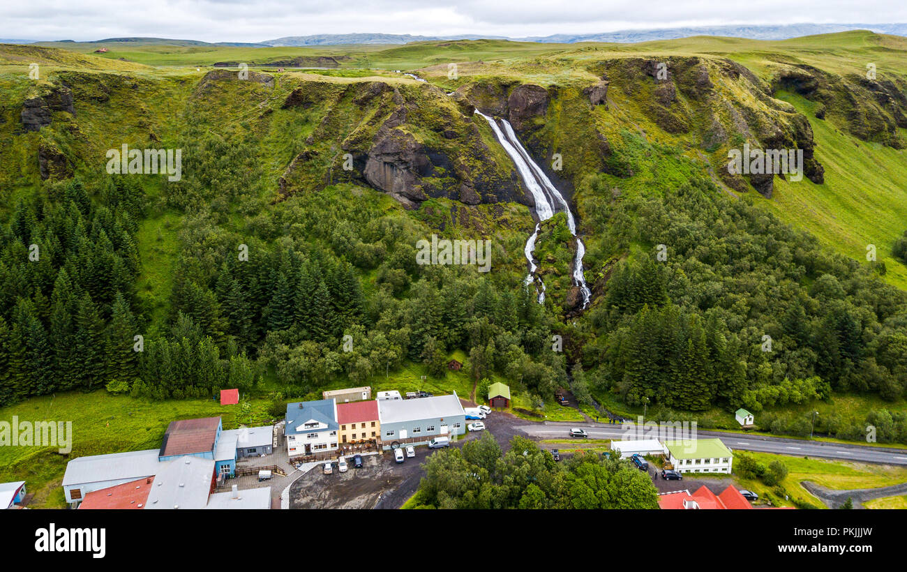 Systrafoss Wasserfall, Kirkjubaejarklaustur, Island Stockfoto