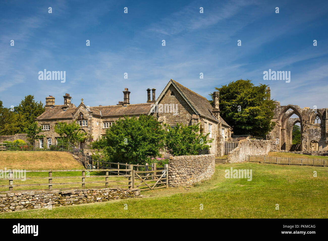 England, Yorkshire, Wharfedale, Bolton Abbey, Kirche Büro Stockfoto