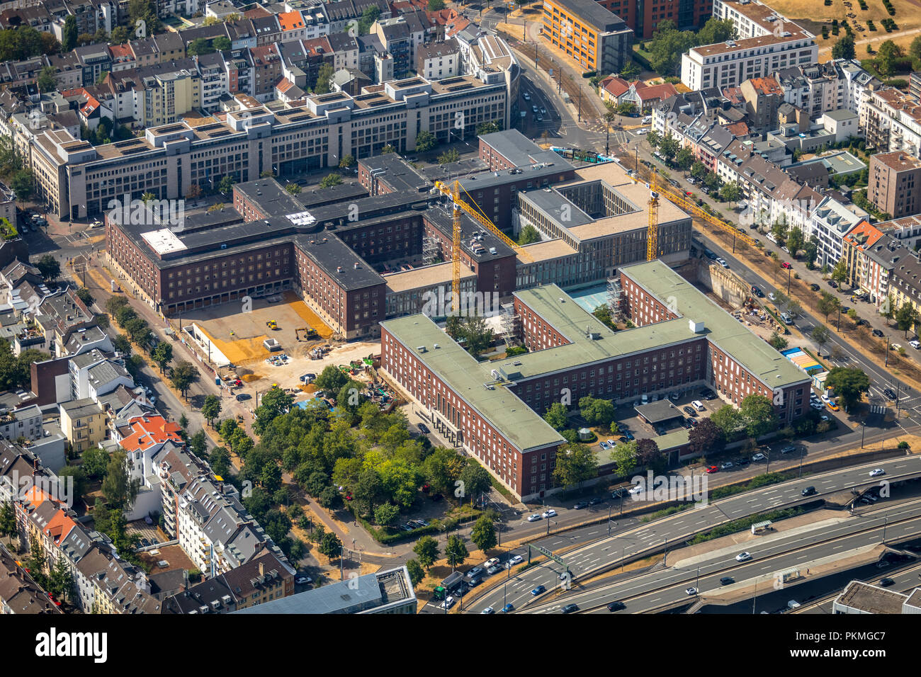 Luftaufnahme, Erweiterung der aufgeführten Polizeipräsidium in der Innenstadt von Düsseldorf, Neubau Dichtung Düsseldorf Polizei Stockfoto