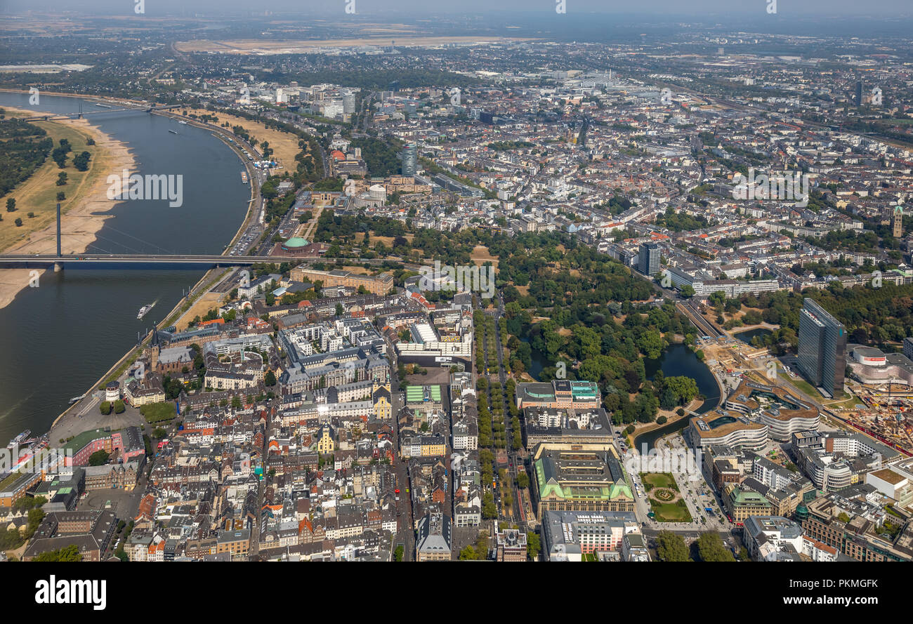 Luftaufnahme, Hofgarten, Dreischeibenhaus, ERGO Verwaltung, Kö-Bogen, ehemaliger E: in der Verwaltung in Düsseldorf, Rheinland Stockfoto