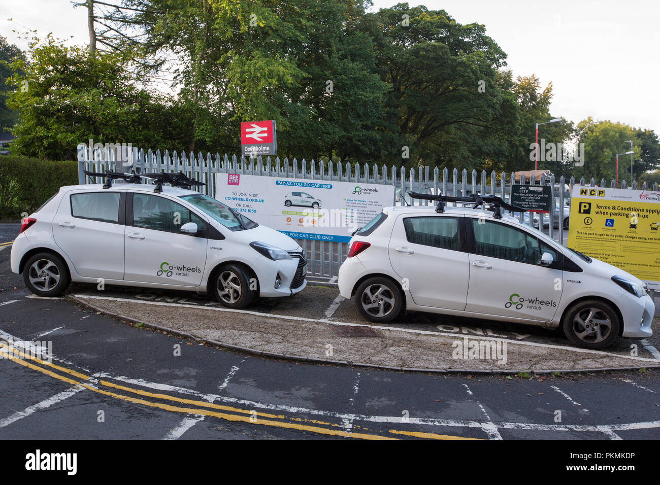 Co-räder Mietwagen bei Oxenholme Station, Cumbria, Großbritannien. Stockfoto