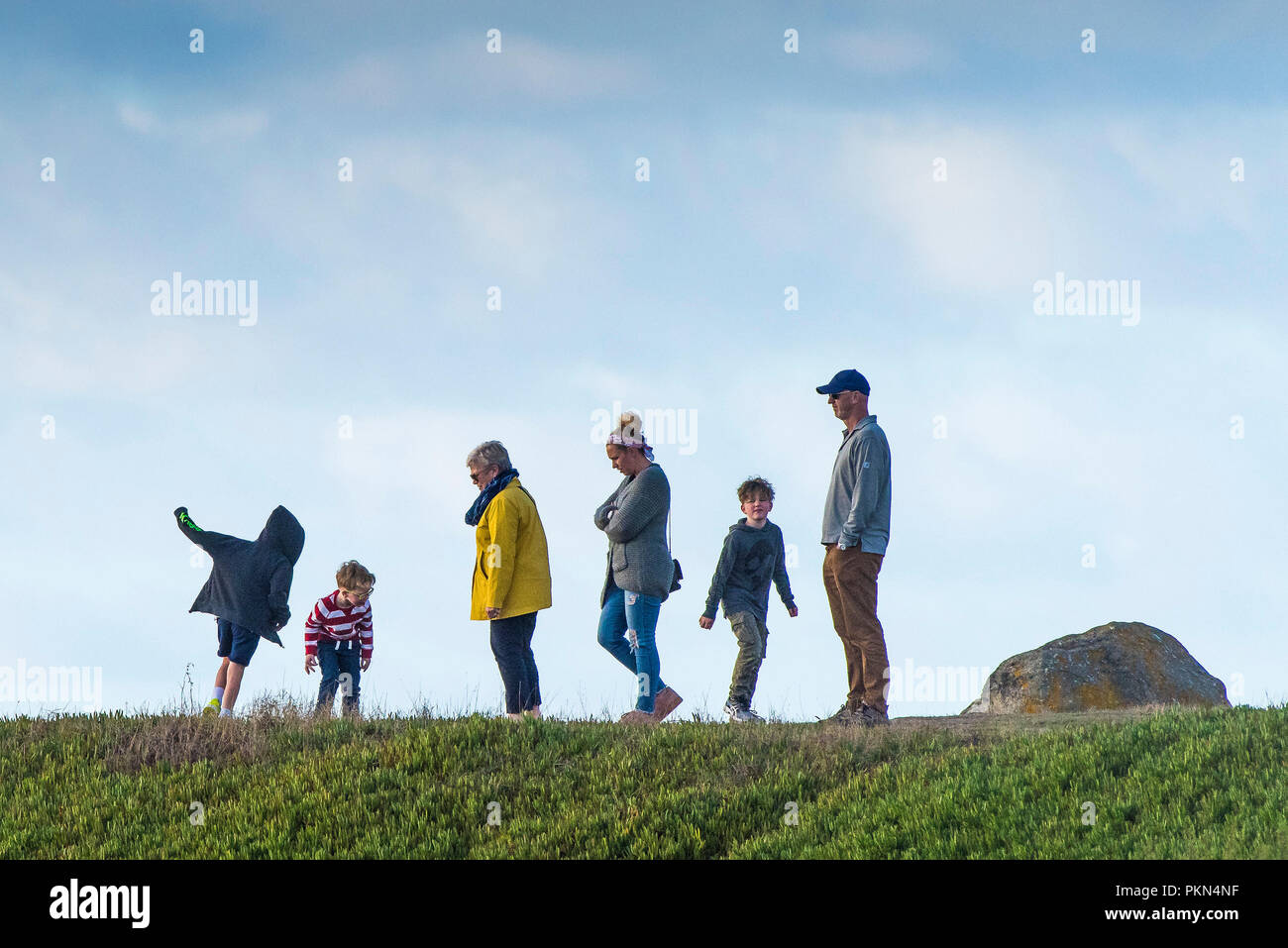 Eine Familie auf einem Aufenthalt Urlaub in Newquay Cornwall. Stockfoto