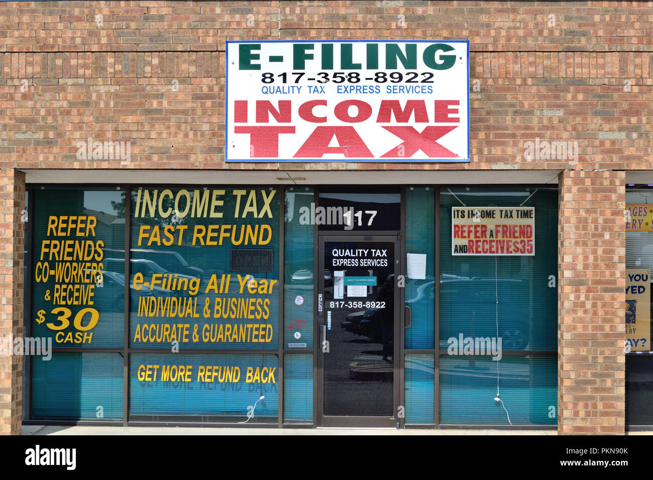 Kleine Einkommenssteuer Business Stockfoto