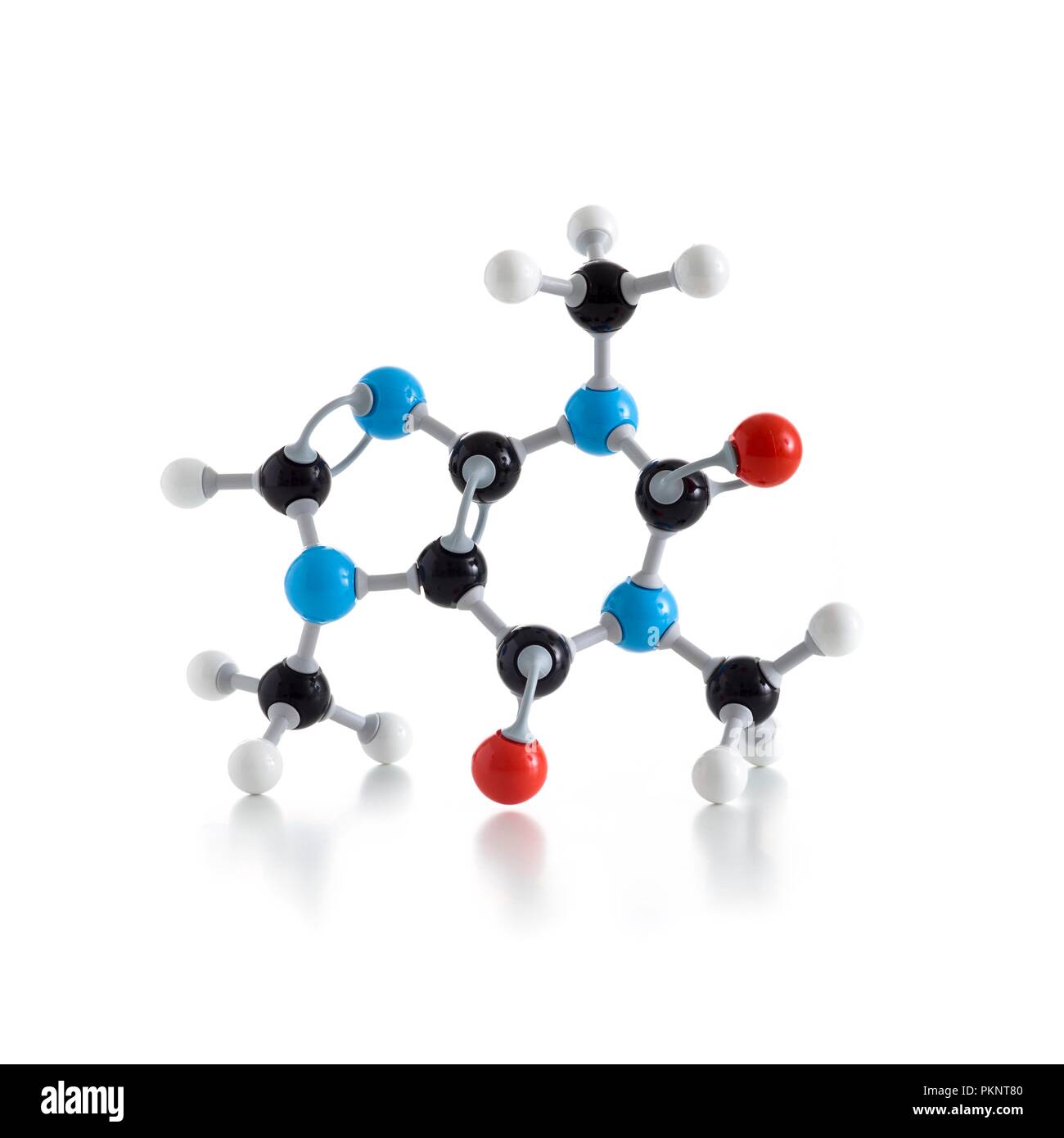 Molekülmodell vor einem weißen Hintergrund. Stockfoto