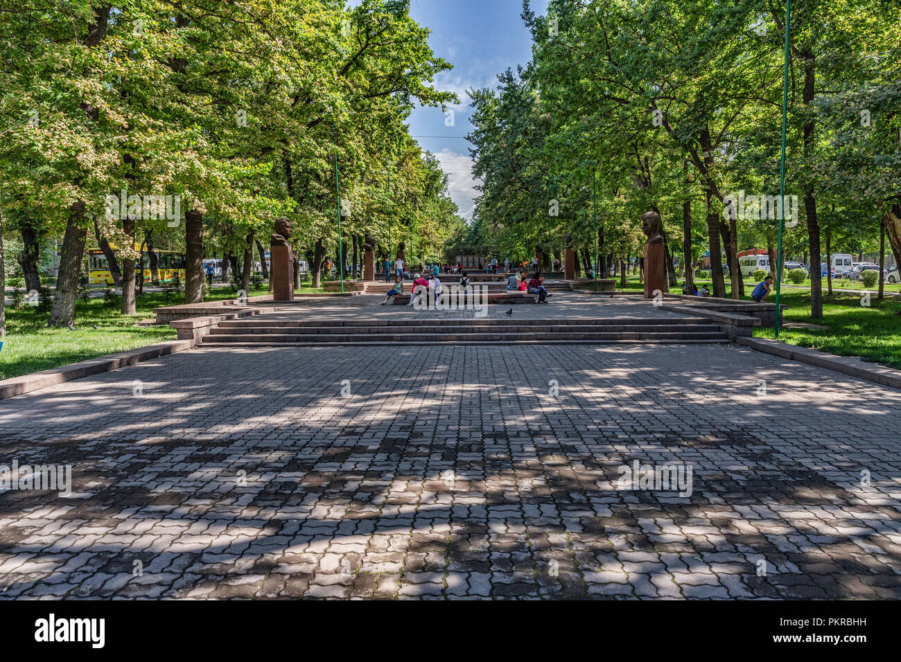 Bilder der Parks in Bischkek, die Wunderschöne, begehbare Hauptstadt von Kirgisistan. Stockfoto