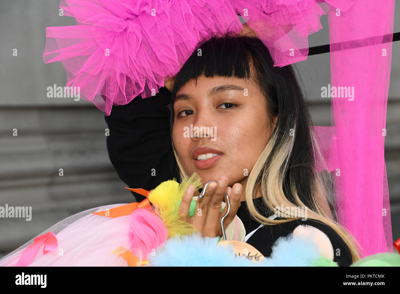 London, Großbritannien. 14. September 2018. Fashionist nehmen an der Fashion Scout - SS 19 - London Fashion Week - Tag 1, London, UK. 14. September 2018. Bild Capital/Alamy leben Nachrichten Stockfoto