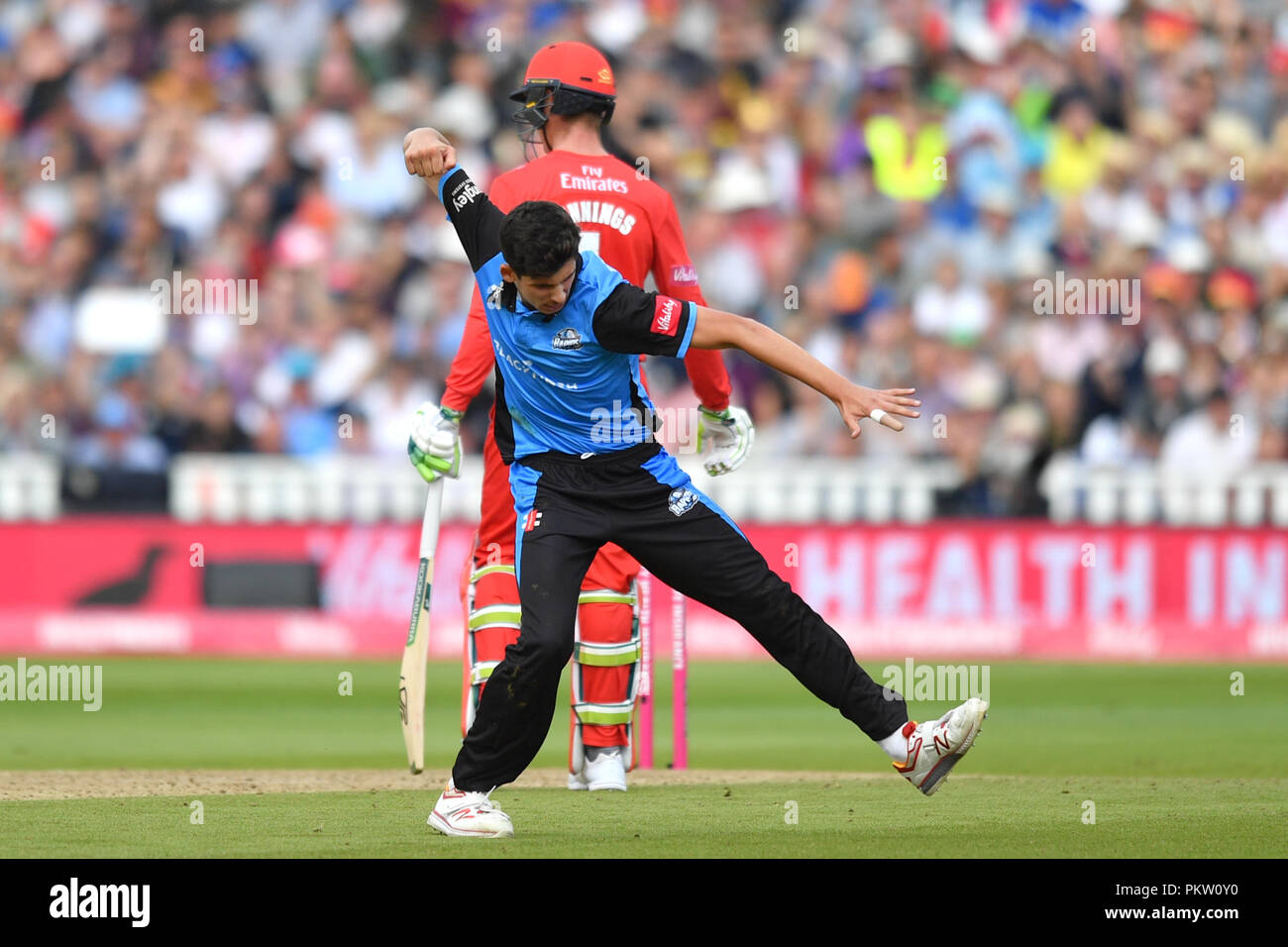 Worcestershire Rapid Patrick Braun feiert die wicket der Lancashire Blitz Jordanien Clark während der Vitalität T20 Blast Semi Final Match auf der Finale Tag bei Edgbaston, Birmingham. Stockfoto