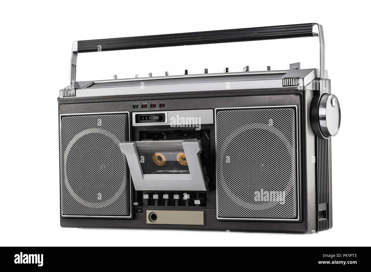 1980 s Silber Retro Radio Boom Box auf weißem Hintergrund. Stockfoto
