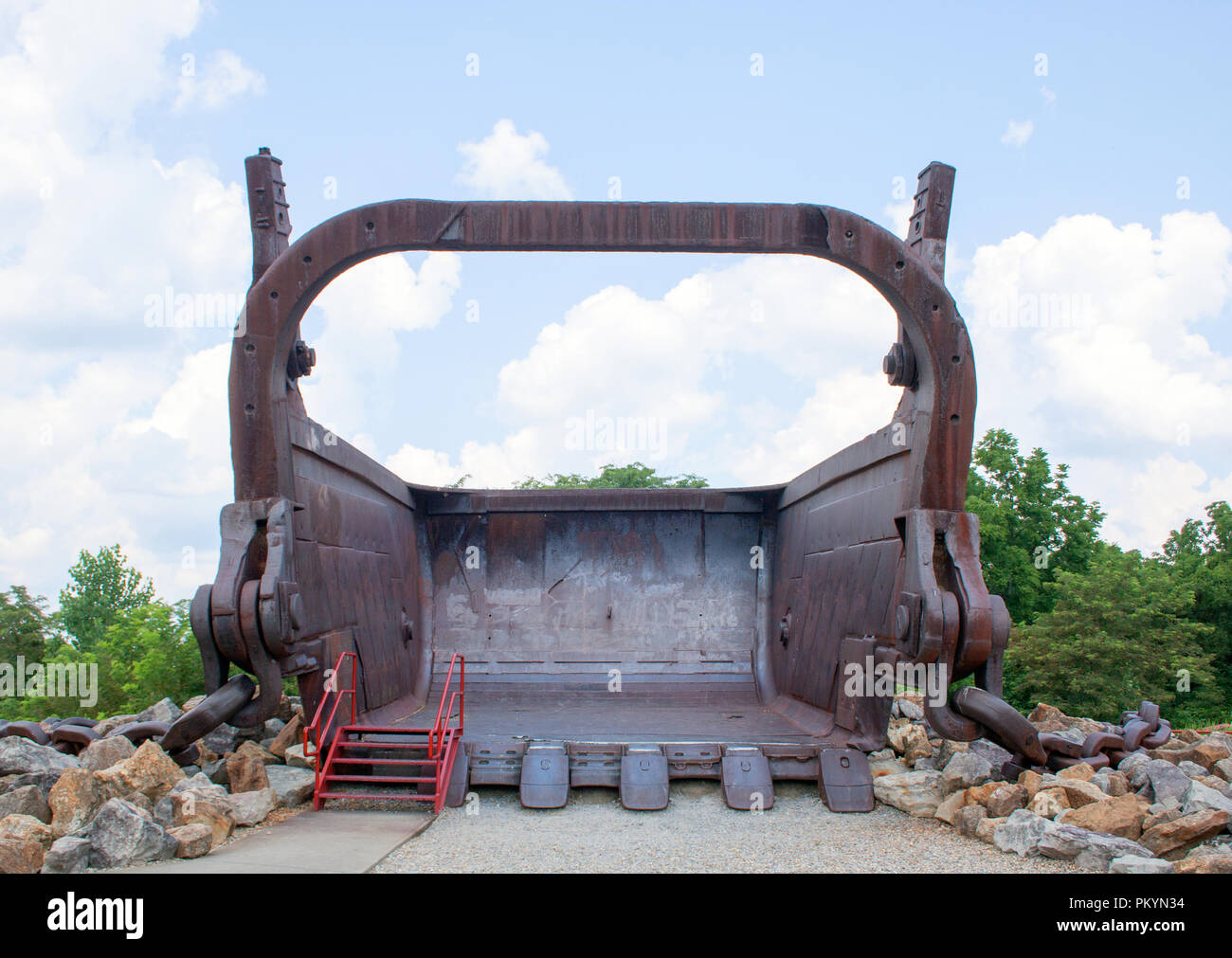 Big Muskie’s Bucket in McConnelsville, Ohio, ist die weltweit größte Grabmaschine mit einem Eimer und heute ein historisches Wahrzeichen. Stockfoto