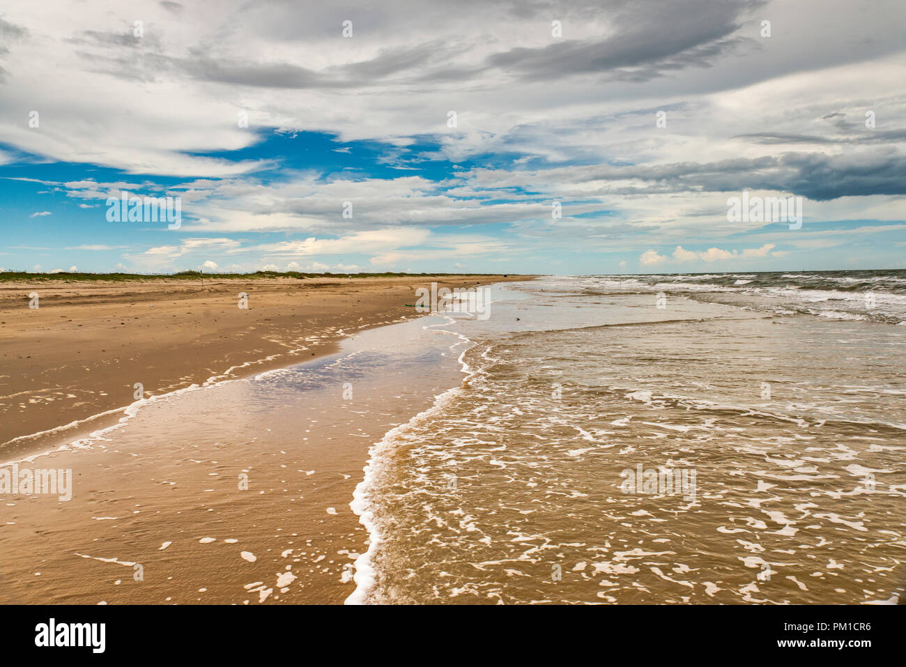 Strand am Golf von Mexiko, in der Nähe von Matagorda, Texas, USA Stockfoto