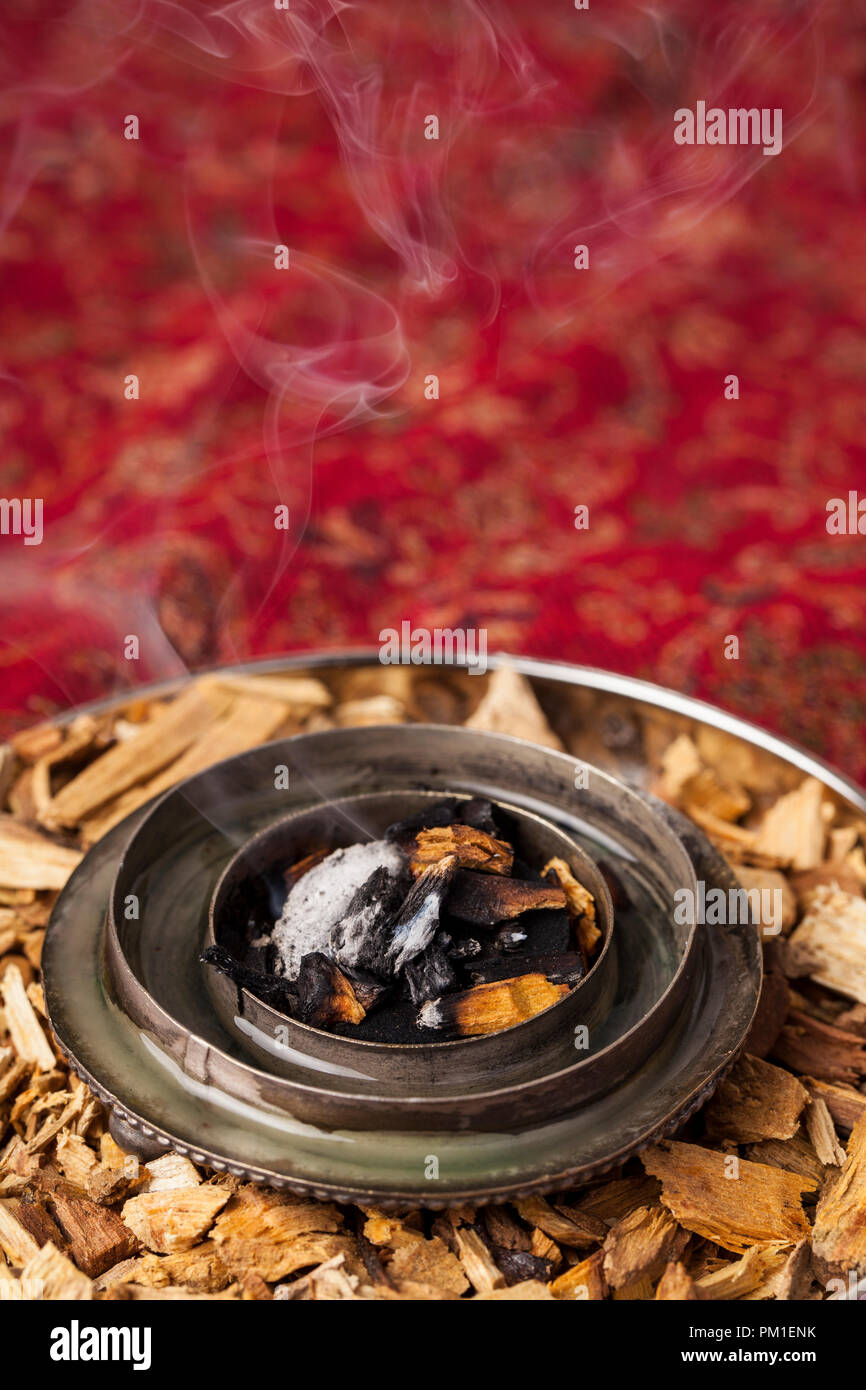 Agarwood, auch als aloeswood, Weihrauch Chips Stockfoto