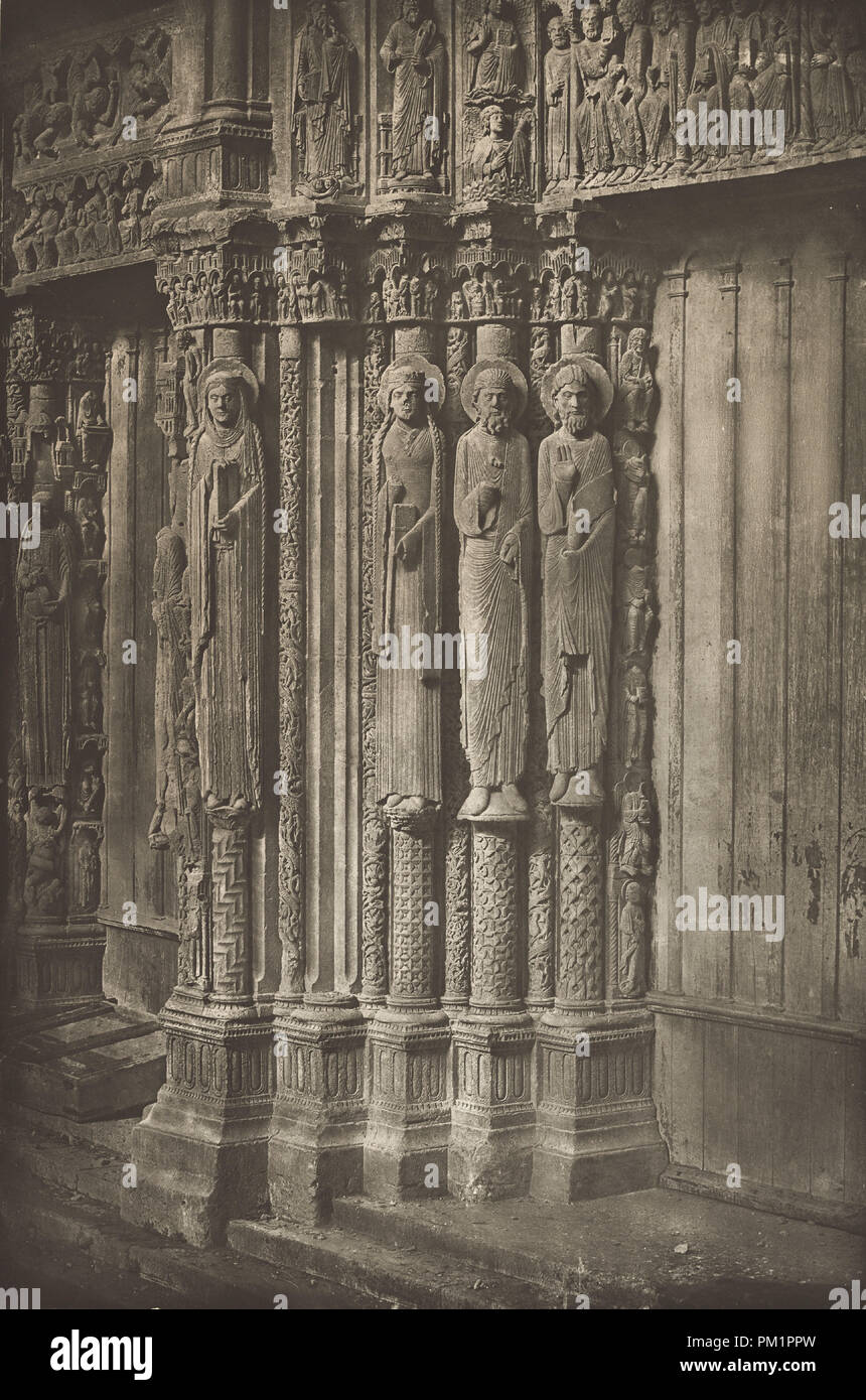 Die Kathedrale von Chartres. Rechte Tür der Königliche Portal, Westseite, XII Jahrhundert. Stand: Juli 1857. Maße: Blatt: 93,35 x 67.95 cm (36 3/4 x 26 3/4 in.) Bild: 72,2 x 47,9 cm (28 5/6 x 18 7/8 in.). Medium: photogravure. Museum: Nationalgalerie, Washington DC. Autor: Charles Nègre. Stockfoto