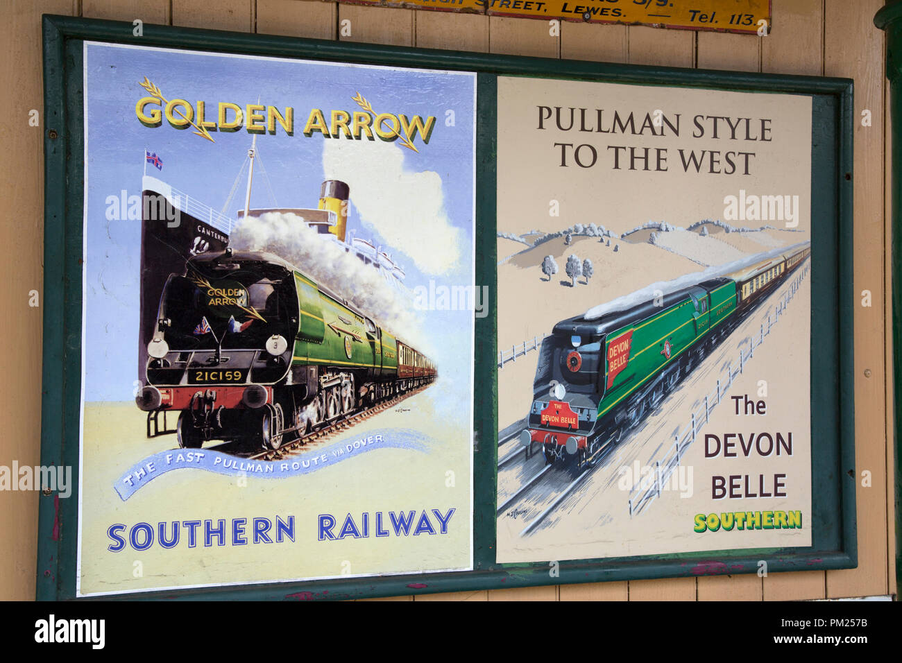 Golden Arrow Zug auf Southern Railway Marketing Poster Stockfoto