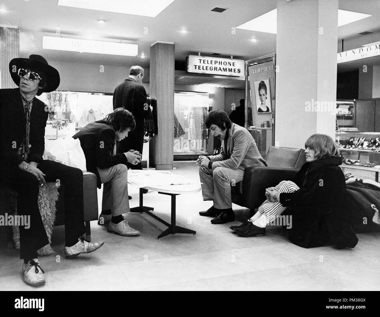 Mick Jagger und Keith Richards von den Rolling Stones, 1967. Datei Referenz Nr. 1209 001 THA © GFS/Hollywood Archiv - Alle Rechte vorbehalten Stockfoto